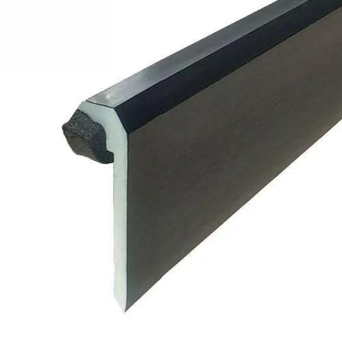 EPDM PVC Check Kerb/Perimeter Trim (2.5m)