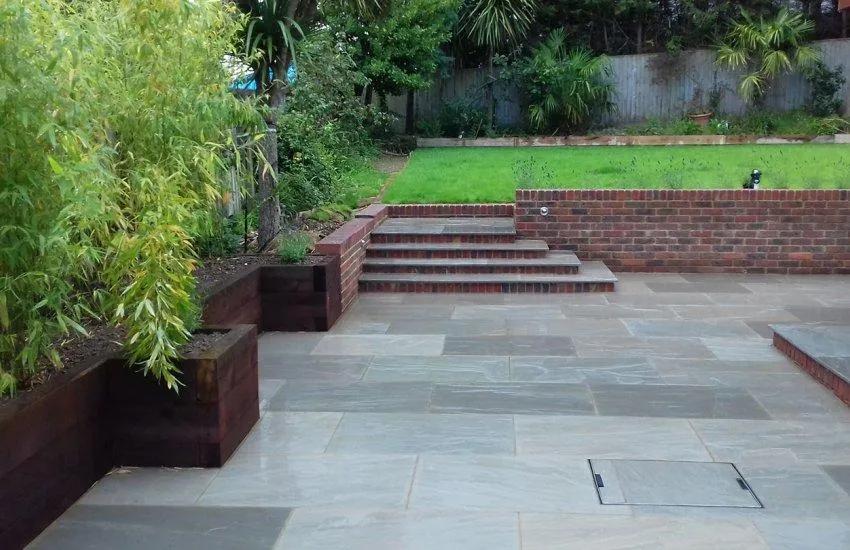 Pavestone Classic Sandstone Project Pack Light Grey (19.5m²)