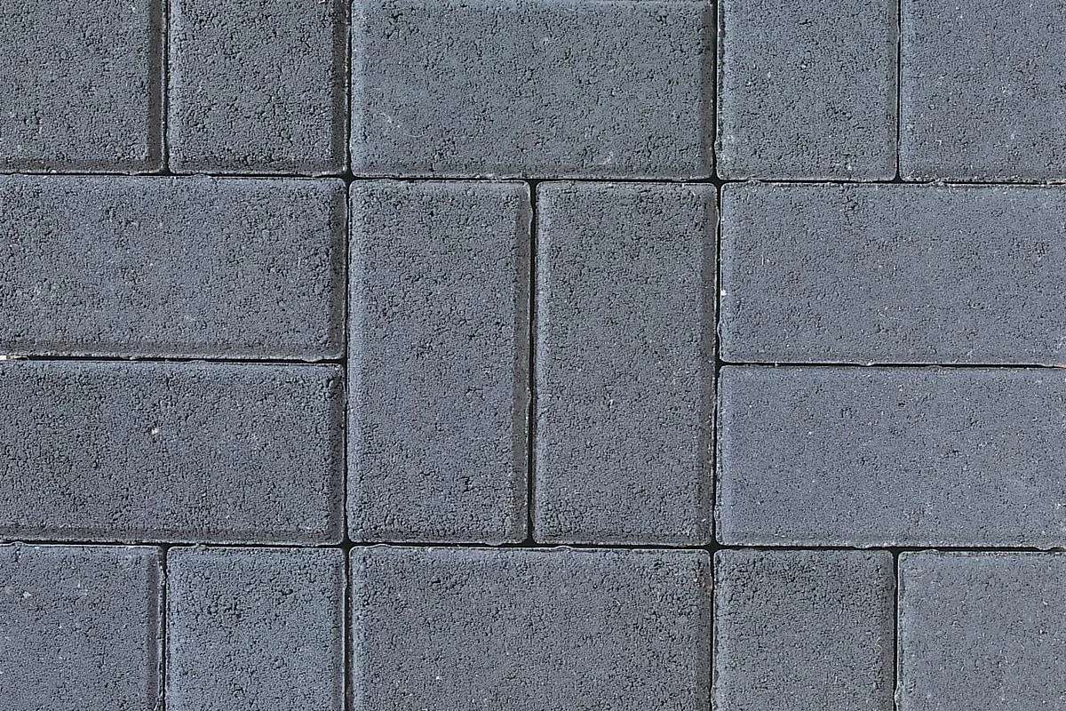 Tobermore Pedesta Paving Block 200 x 100 x 50mm Charcoal (14.4m²)